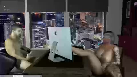 Snapshot of subzerola chatting on 03/12/26, 04:35 Subzerola online show from 03/12/26, 04:35