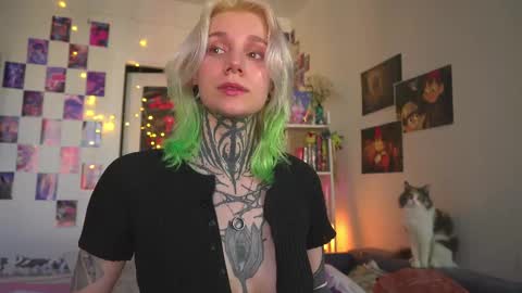 Snapshot of succubus_66 chatting on 03/09/25, 11:25 succubus_66 online show from 03/09/25, 11:25