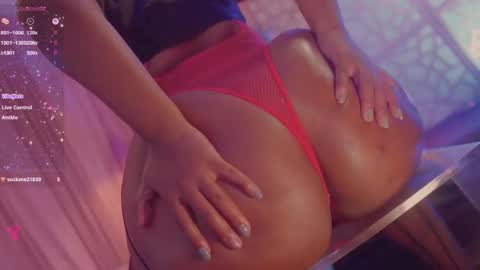 Succubus RoseMilk online show from 10/30/25, 02:24