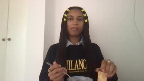 Snapshot of succubussirena chatting on 04/02/26, 12:25 Succubus Sirena online show from 04/02/26, 12:25