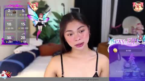 Snapshot of suckablechick chatting on 01/08/25, 11:10 Marry online show from 01/08/25, 11:10