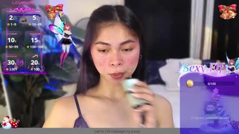 Snapshot of suckablechick chatting on 01/14/25, 12:54 Marry online show from 01/14/25, 12:54