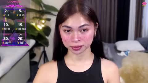 Snapshot of suckablechick chatting on 01/18/25, 05:52 Marry online show from 01/18/25, 05:52