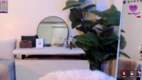 Snapshot of suckablechick chatting on 01/29/25, 02:32 Marry online show from 01/29/25, 02:32