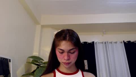 Snapshot of suckablechick chatting on 02/16/25, 04:31 Marry online show from 02/16/25, 04:31