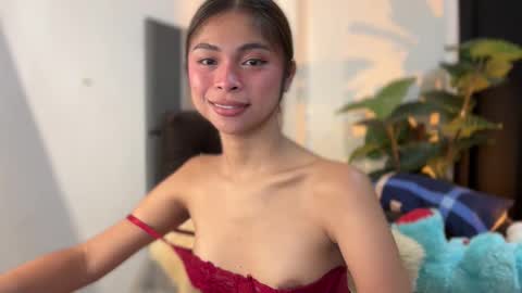 Snapshot of suckablechick chatting on 11/12/25, 06:08 Marry online show from 11/12/25, 06:08