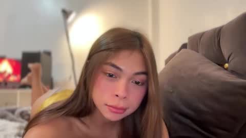 Snapshot of suckablechick chatting on 01/15/26, 08:30 Marry online show from 01/15/26, 08:30