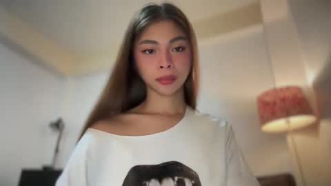 Snapshot of suckablechick chatting on 03/29/26, 02:55 Marry online show from 03/29/26, 02:55