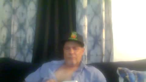 SUCKITU812 online show from 02/11/26, 02:49