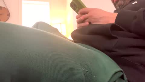 Snapshot of suckm3dry07 chatting on 02/27/25, 04:32 suckm3dry07 online show from 02/27/25, 04:32