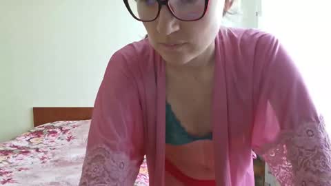 Snapshot of suckmydickifurstreight chatting on 11/17/25, 06:19 suckmydickifurstreight online show from 11/17/25, 06:19