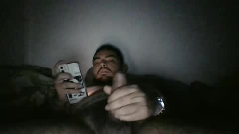 Snapshot of suckpussy69 chatting on 11/23/25, 04:34 suckpussy69 online show from 11/23/25, 04:34