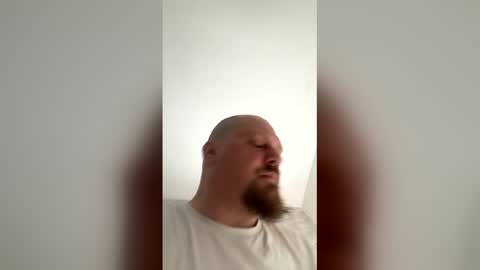 Snapshot of suckyourpussy696 chatting on 04/12/26, 03:39 suckyourpussy696 online show from 04/12/26, 03:39