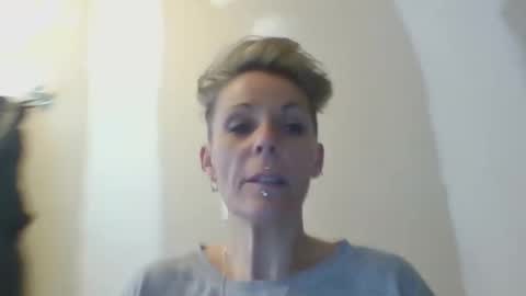 sucrette5629 online show from 02/15/26, 10:47