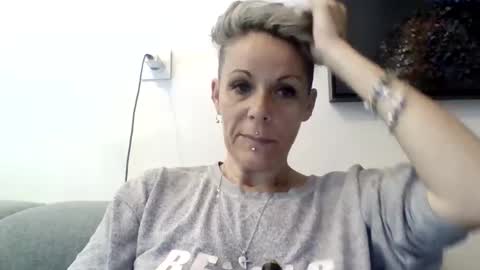Snapshot of sucrette5629 chatting on 04/21/26, 07:47 sucrette5629 online show from 04/21/26, 07:47