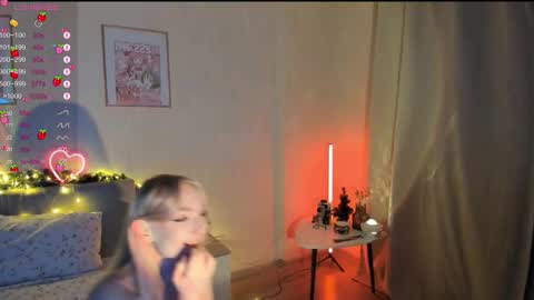 Snapshot of sue_everett chatting on 12/29/24, 01:06 sue_everett online show from 12/29/24, 01:06