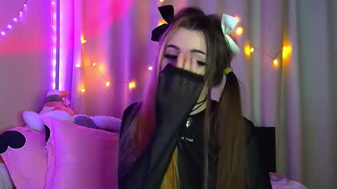 Sue online show from 02/16/25, 05:37