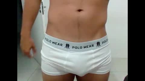 Snapshot of suetsemsay chatting on 01/14/25, 03:22 suetsemsay online show from 01/14/25, 03:22