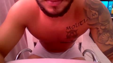 Snapshot of suetsemsay chatting on 02/19/25, 05:16 suetsemsay online show from 02/19/25, 05:16