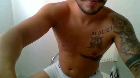 Snapshot of suetsemsay chatting on 03/11/25, 07:47 suetsemsay online show from 03/11/25, 07:47