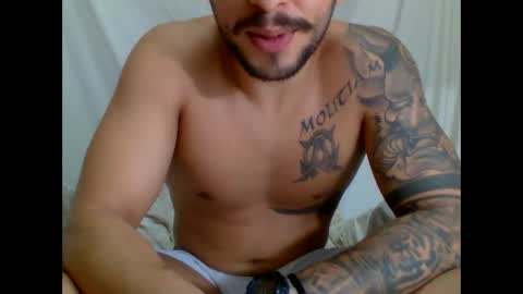 Snapshot of suetsemsay chatting on 10/23/25, 02:11 suetsemsay online show from 10/23/25, 02:11