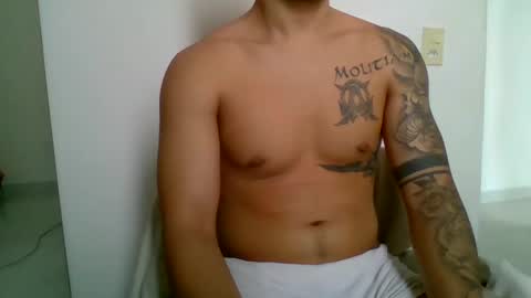 Snapshot of suetsemsay chatting on 11/12/25, 06:19 suetsemsay online show from 11/12/25, 06:19