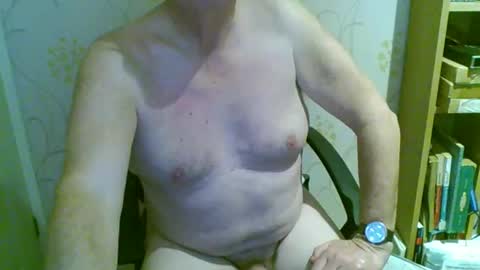 Snapshot of suffolkboy4 chatting on 03/31/26, 07:36 suffolkboy4 online show from 03/31/26, 07:36