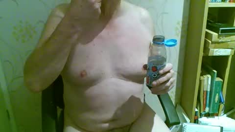 Snapshot of suffolkboy4 chatting on 04/02/26, 09:56 suffolkboy4 online show from 04/02/26, 09:56