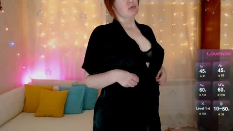 Snapshot of sugar_desire chatting on 01/08/25, 08:18 Instagram faroffland online show from 01/08/25, 08:18