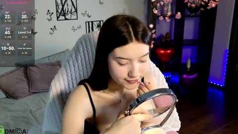 Snapshot of sugar_kitten12 chatting on 06/08/26, 01:28 Jane online show from 06/08/26, 01:28