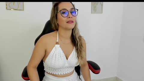 sugar_milff online show from 01/23/25, 01:56