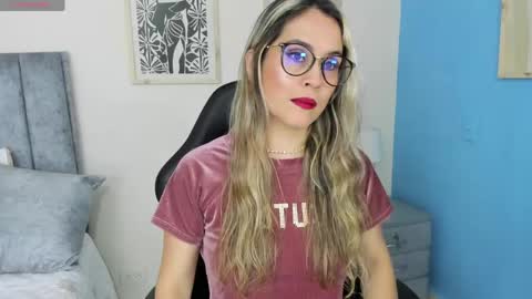 sugar_milff online show from 05/12/26, 12:24