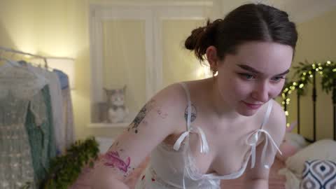 Rikki online show from 02/06/25, 08:23