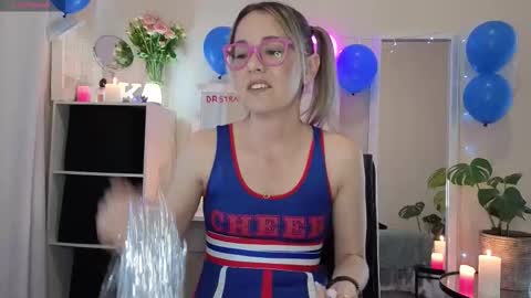 Snapshot of sugar_spice_all_things_nice chatting on 10/13/25, 12:05 Sugar 4pm-8pm CAT Mon-Fri online show from 10/13/25, 12:05