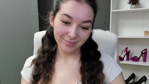 Snapshot of sugar_xmegan chatting on 01/13/26, 07:46 Megan online show from 01/13/26, 07:46