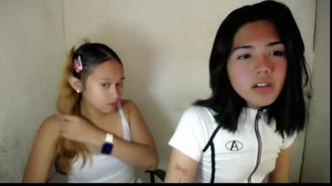 Jo Haira online show from 12/18/25, 04:02