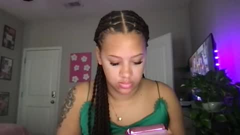 Snapshot of sugarbossbabyyy chatting on 03/15/26, 03:51 sugarbossbabyyy online show from 03/15/26, 03:51