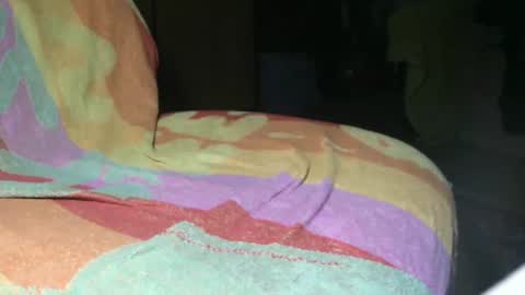 Snapshot of sugarboy555 chatting on 12/19/24, 04:13 sugarboy555 online show from 12/19/24, 04:13