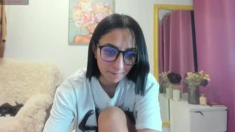 Snapshot of sugarburn chatting on 02/22/26, 07:34 Magda online show from 02/22/26, 07:34