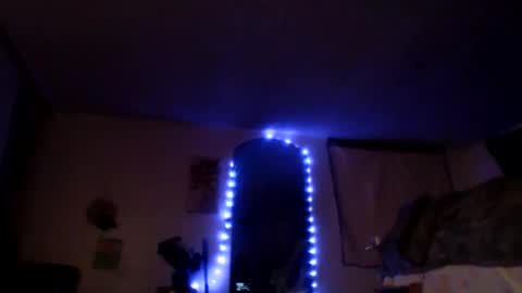 Snapshot of sugardickjr chatting on 12/16/25, 09:36 Sugardickjrs online show from 12/16/25, 09:36