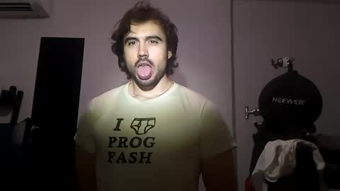 Snapshot of sugardotdom chatting on 09/23/25, 11:41 Sugar online show from 09/23/25, 11:41