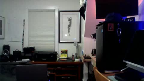 Snapshot of sugardotdom chatting on 04/15/26, 02:07 Sugar online show from 04/15/26, 02:07