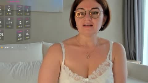 Snapshot of sugaremmy7 chatting on 03/22/26, 09:02 Emmy online show from 03/22/26, 09:02