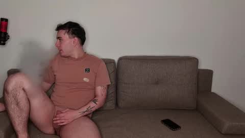 Sugarpeaach online show from 11/15/25, 08:55