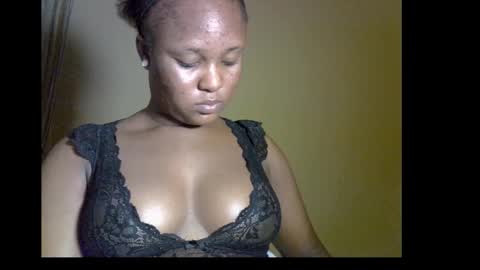 Snapshot of sugarplumxx56 chatting on 09/11/25, 11:38 favourite online show from 09/11/25, 11:38