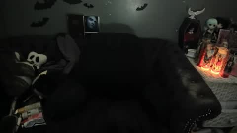 Sugary online show from 11/10/25, 02:27