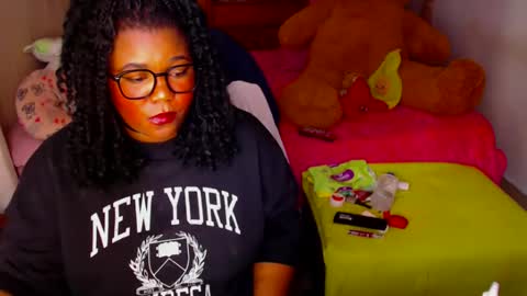 Snapshot of suggarbaby1 chatting on 12/15/24, 09:09 Cami   Back in 2 hours online show from 12/15/24, 09:09