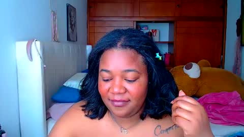 Snapshot of suggarbaby1 chatting on 09/14/25, 07:35 Cami   Back in 2 hours online show from 09/14/25, 07:35