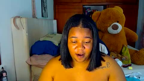 Snapshot of suggarbaby1 chatting on 09/23/25, 05:43 Cami   Back in 2 hours online show from 09/23/25, 05:43