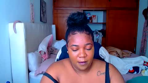 Snapshot of suggarbaby1 chatting on 10/06/25, 07:11 Cami   Back in 2 hours online show from 10/06/25, 07:11